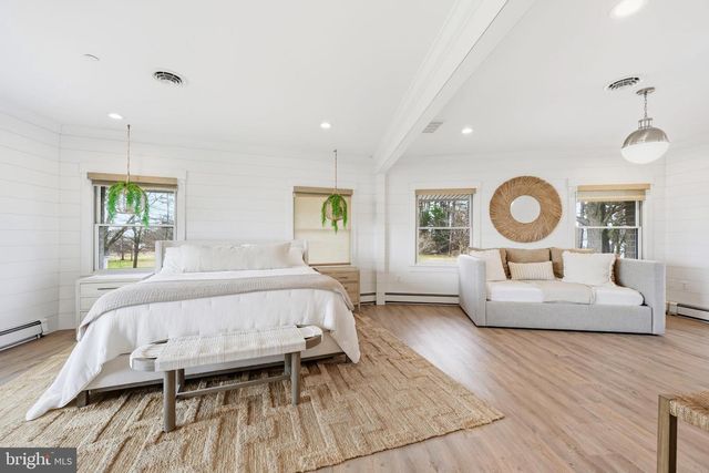 121 KILBY PT, Queenstown, MD 21658