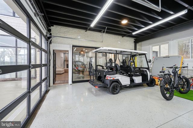 121 KILBY PT, Queenstown, MD 21658