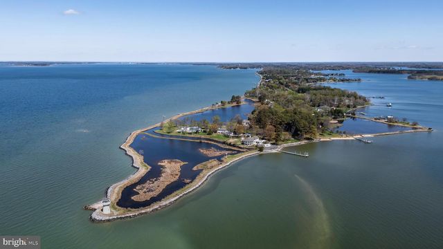 121 KILBY PT, Queenstown, MD 21658