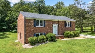 106 Omega Court, Lynchburg, VA 24502