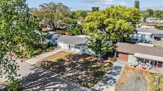 3643 BEDFORD STREET, New Port Richey, FL 34652