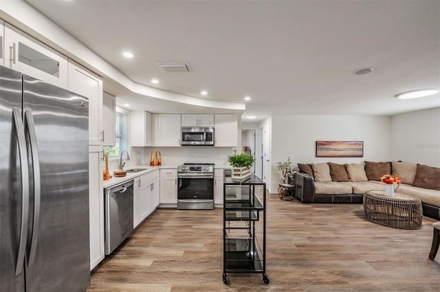 3643 BEDFORD STREET, New Port Richey, FL 34652