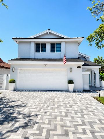 17324 NW 63rd Avenue, Hialeah, FL 33015