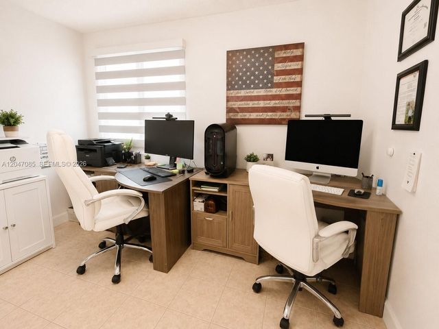 17324 NW 63rd Avenue, Hialeah, FL 33015