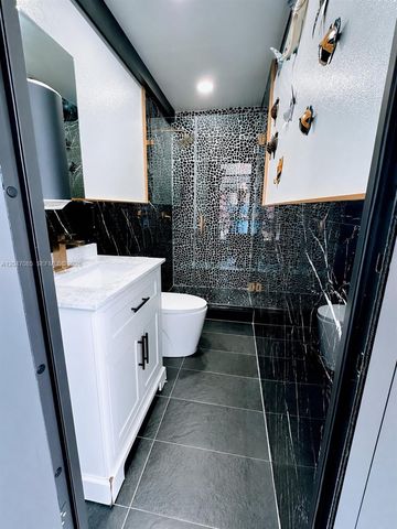 17324 NW 63rd Avenue, Hialeah, FL 33015