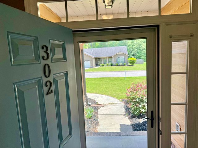 302 Foxchase Circle, North Augusta, SC 29860