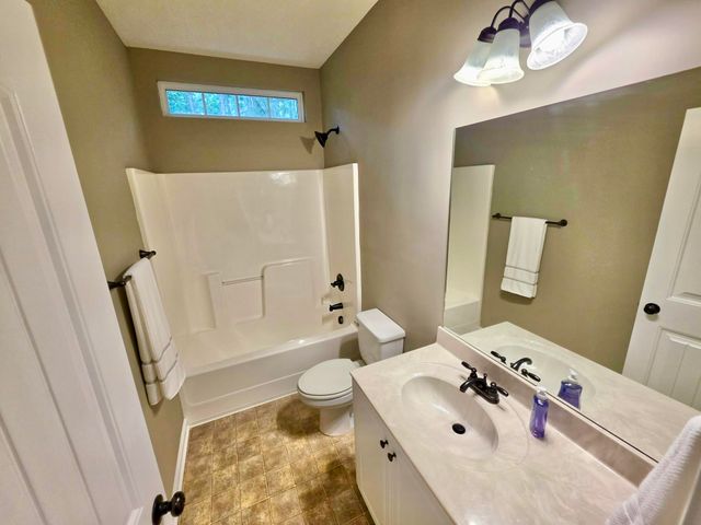 302 Foxchase Circle, North Augusta, SC 29860