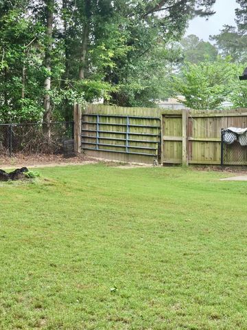 302 Foxchase Circle, North Augusta, SC 29860