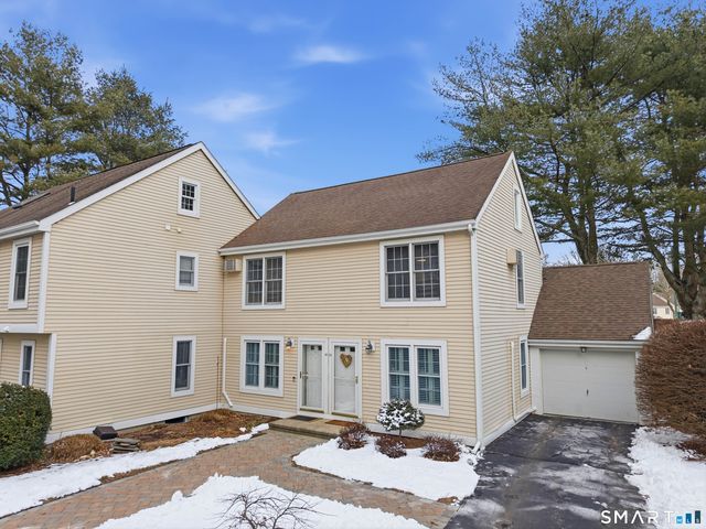 54 Rope Ferry Road C42, Waterford, CT 06385