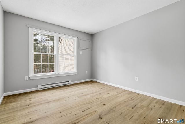 54 Rope Ferry Road C42, Waterford, CT 06385