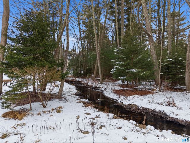 54 Rope Ferry Road C42, Waterford, CT 06385