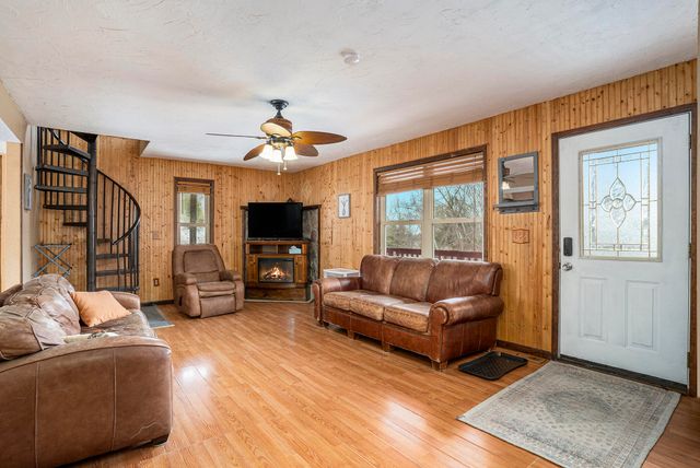 9415 Erie, Shelby, MI 49455