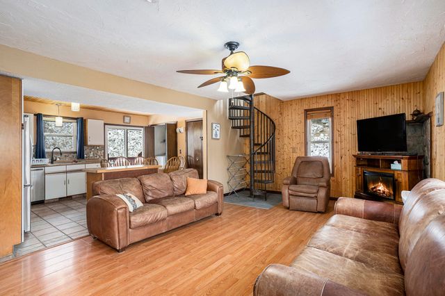 9415 Erie, Shelby, MI 49455