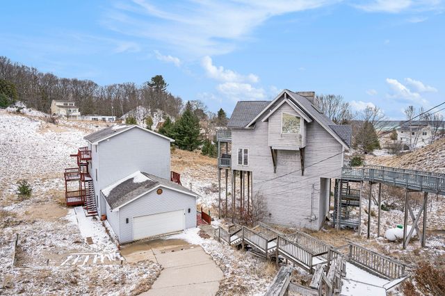 9415 Erie, Shelby, MI 49455