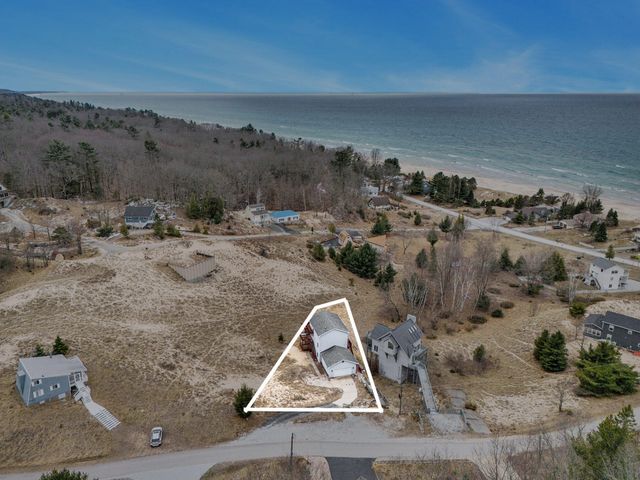 9415 Erie, Shelby, MI 49455