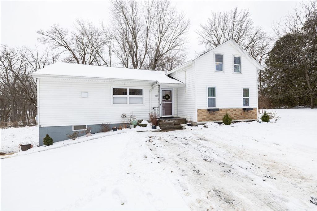 6071 Pannell Road, Farmington, NY 14425