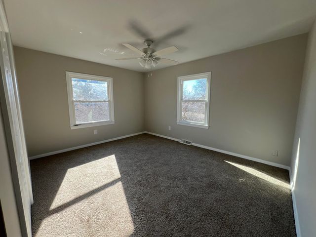 310 Knollwood Drive, Highland Heights, KY 41076