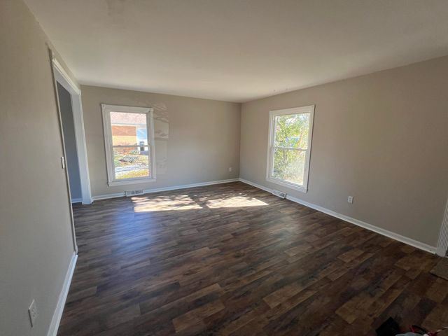 310 Knollwood Drive, Highland Heights, KY 41076