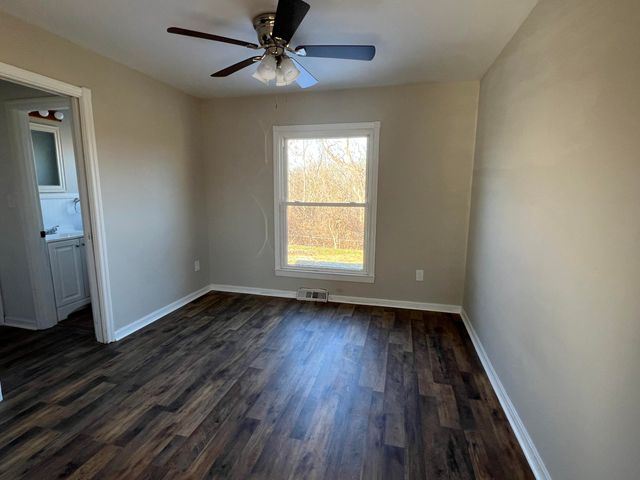 310 Knollwood Drive, Highland Heights, KY 41076