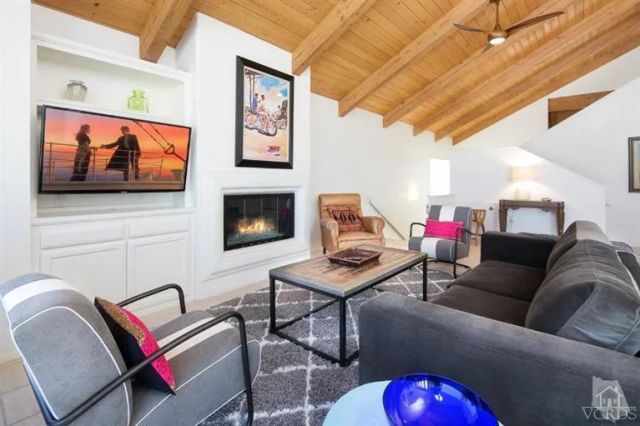 4025 Ocean Drive, Oxnard, CA 93035
