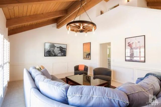 4025 Ocean Drive, Oxnard, CA 93035