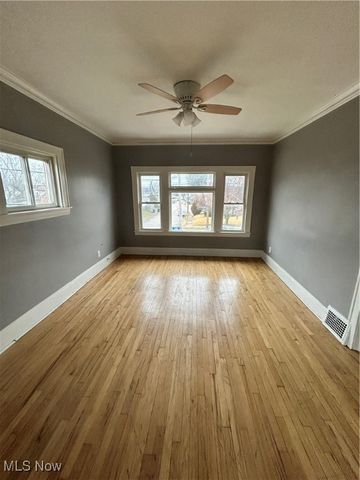 13940 W San Diego Avenue 1, Cleveland, OH 44111