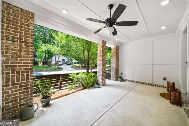 1829 La Dawn Lane, Atlanta, GA 30318