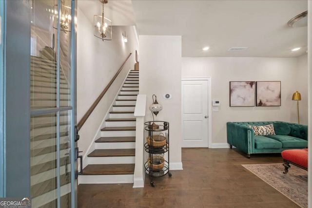 1829 La Dawn Lane, Atlanta, GA 30318