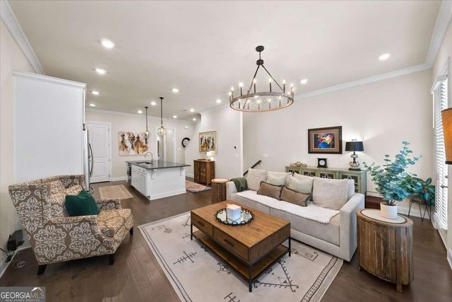 1829 La Dawn Lane, Atlanta, GA 30318