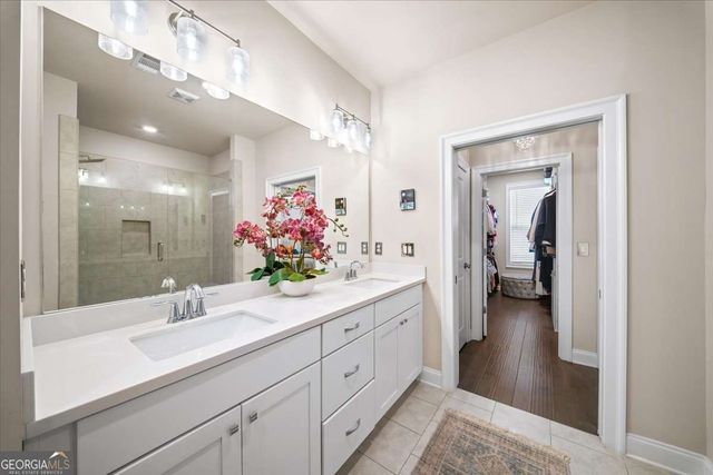 1829 La Dawn Lane, Atlanta, GA 30318