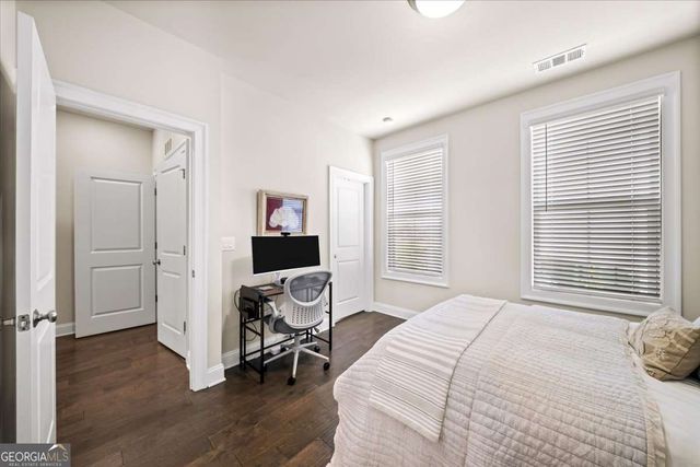 1829 La Dawn Lane, Atlanta, GA 30318