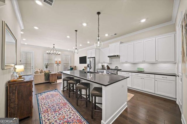 1829 La Dawn Lane, Atlanta, GA 30318
