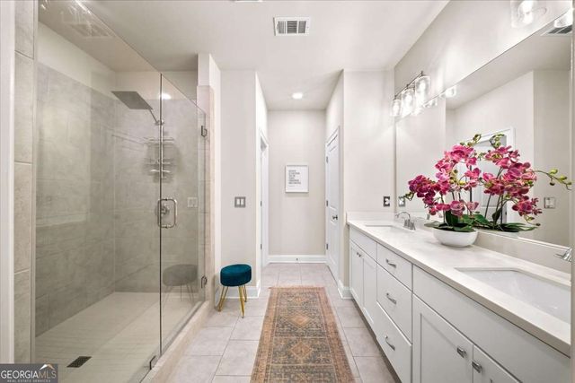 1829 La Dawn Lane, Atlanta, GA 30318