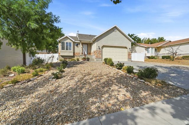 5782 S STONE FLOWER WAY, Salt Lake City, UT 84118