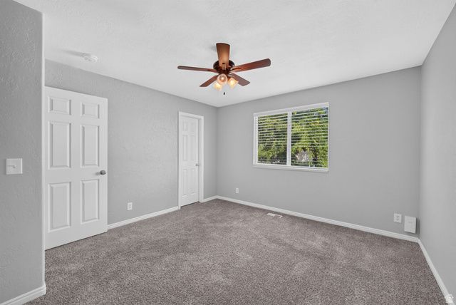5782 S STONE FLOWER WAY, Salt Lake City, UT 84118