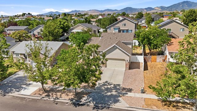 5782 S STONE FLOWER WAY, Salt Lake City, UT 84118