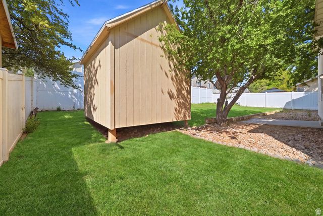 5782 S STONE FLOWER WAY, Salt Lake City, UT 84118