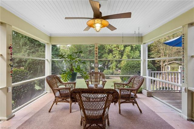 285 E Queens DR, Williamsburg, VA 23185