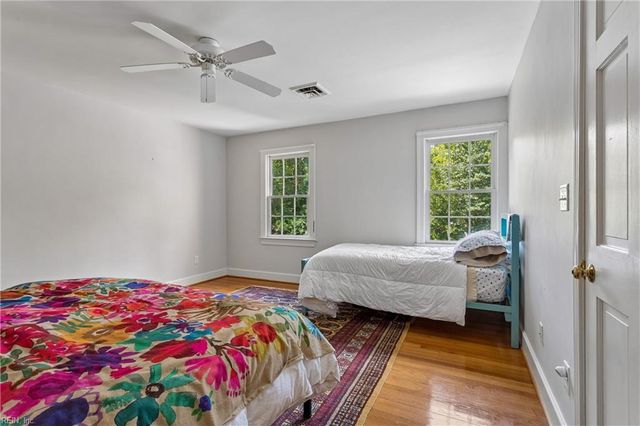 285 E Queens DR, Williamsburg, VA 23185