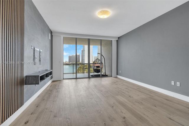 3300 NE 188 Street 611, Aventura, FL 33180