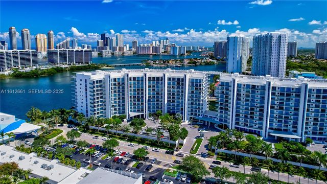 3300 NE 188 Street 611, Aventura, FL 33180