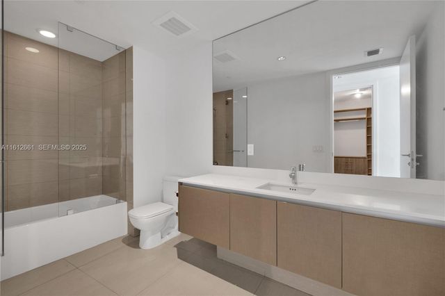 3300 NE 188 Street 611, Aventura, FL 33180