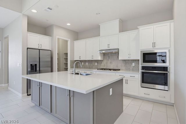 10198 Super Jovian Street, Las Vegas, NV 89143
