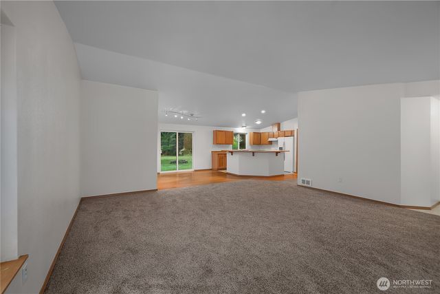 2261 E Phillips Lake Loop Road, Shelton, WA 98584