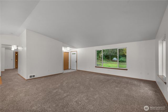 2261 E Phillips Lake Loop Road, Shelton, WA 98584