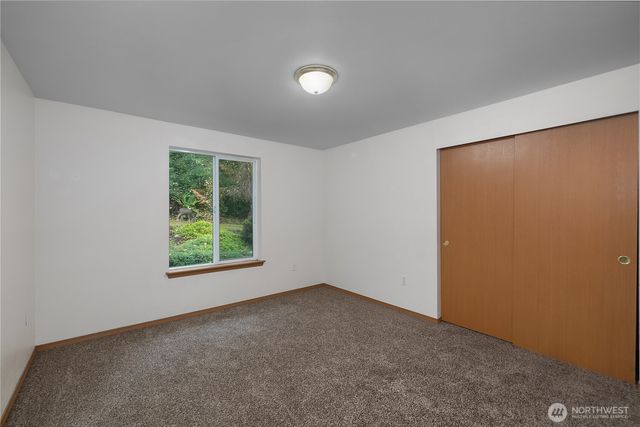 2261 E Phillips Lake Loop Road, Shelton, WA 98584