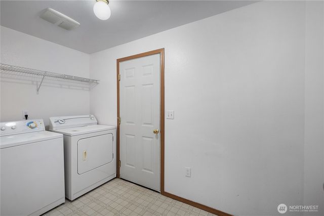 2261 E Phillips Lake Loop Road, Shelton, WA 98584