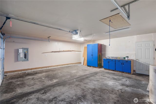 2261 E Phillips Lake Loop Road, Shelton, WA 98584