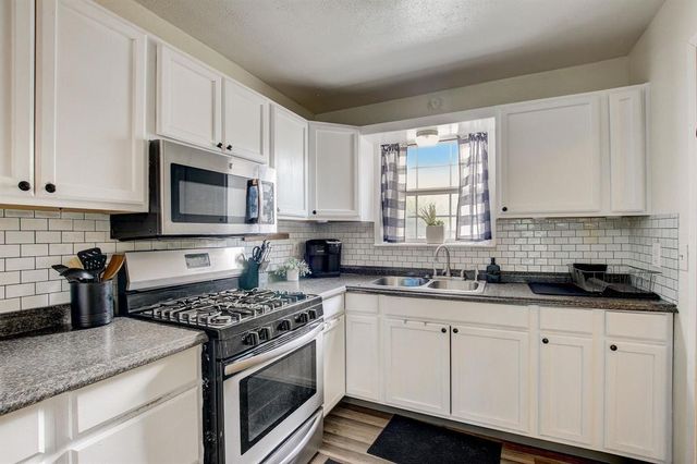 1208 S 19th ST, Copperas Cove, TX 76522