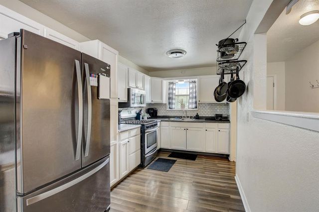 1208 S 19th ST, Copperas Cove, TX 76522